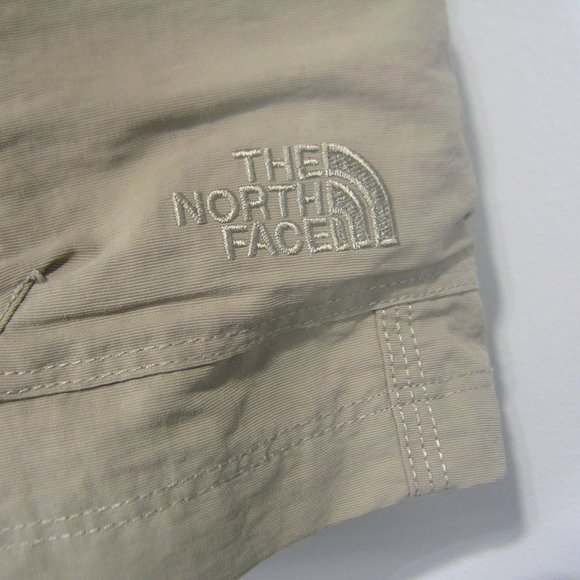 The North Face Cargo Shorts Size 30 Paramount II - Picture 2 of 12